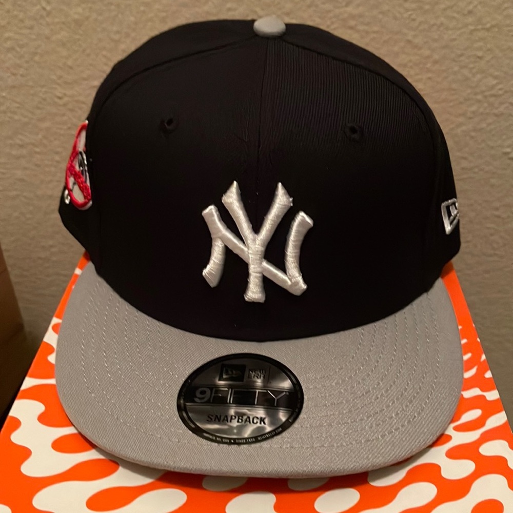 New Era New York Yankees SnapBack hat